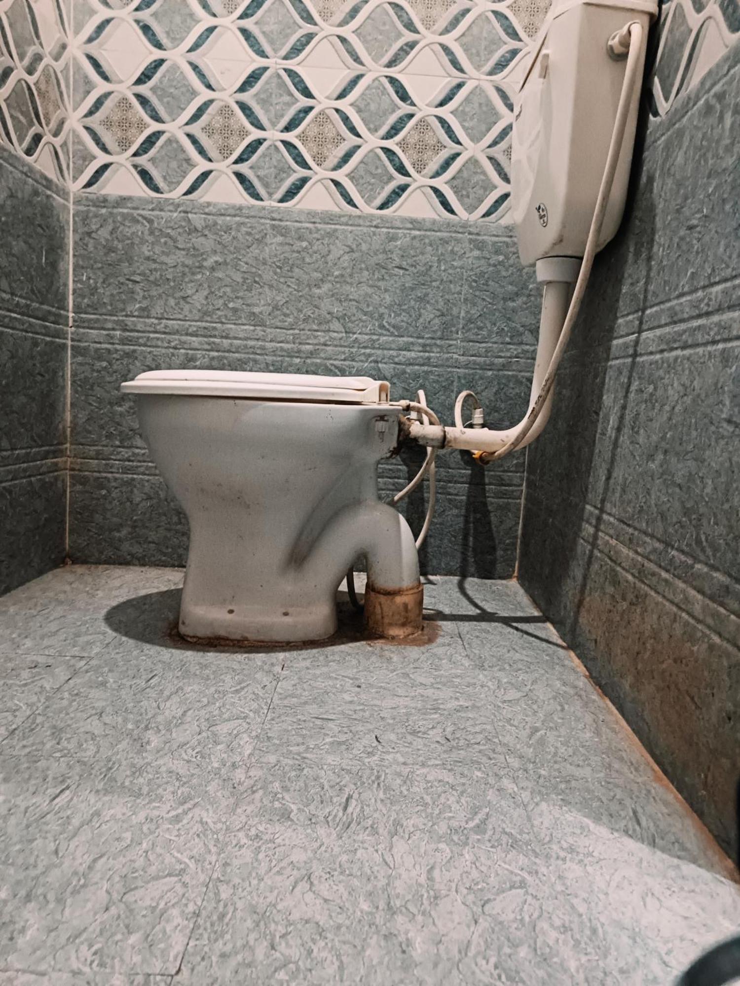 Jay Shree Radhey Home Stay Матхура Екстер'єр фото